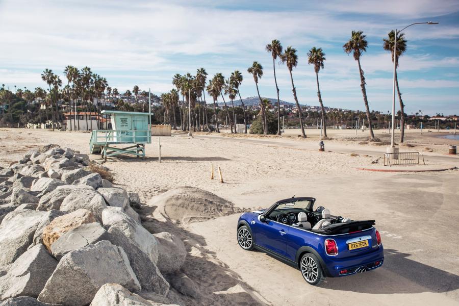 Mini Cooper S Cabrio (F57) 2018 года  (WW) (фото 92 из 222)